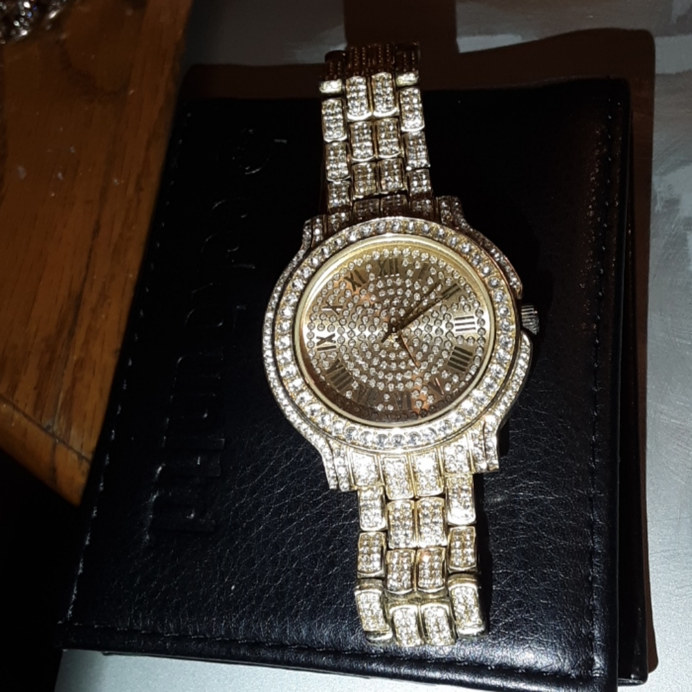 14kt gold watch